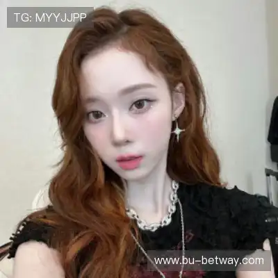 邹朵千
